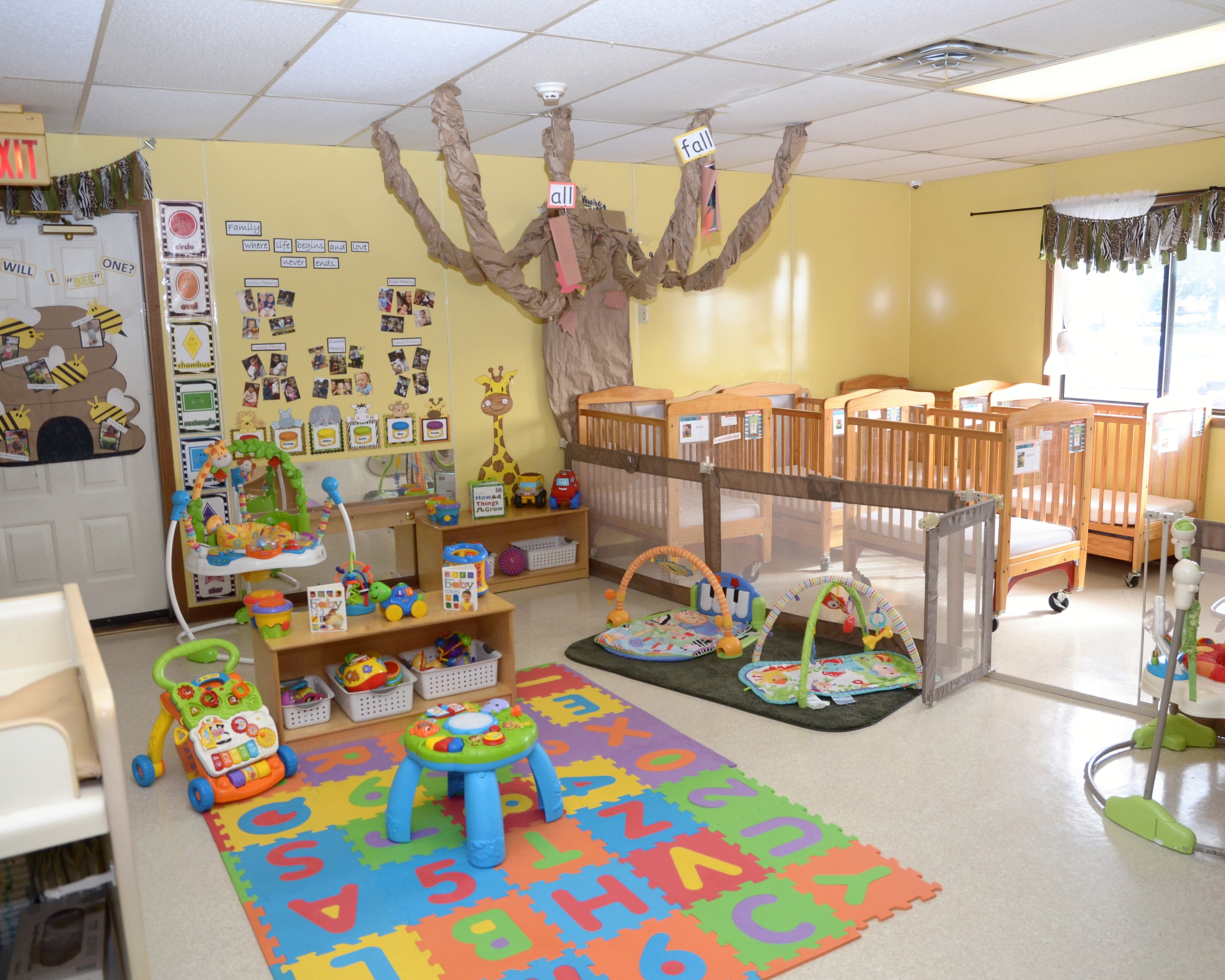 La Petite Academy of Shawnee in Shawnee, KS 12850 W. 63rd St. La